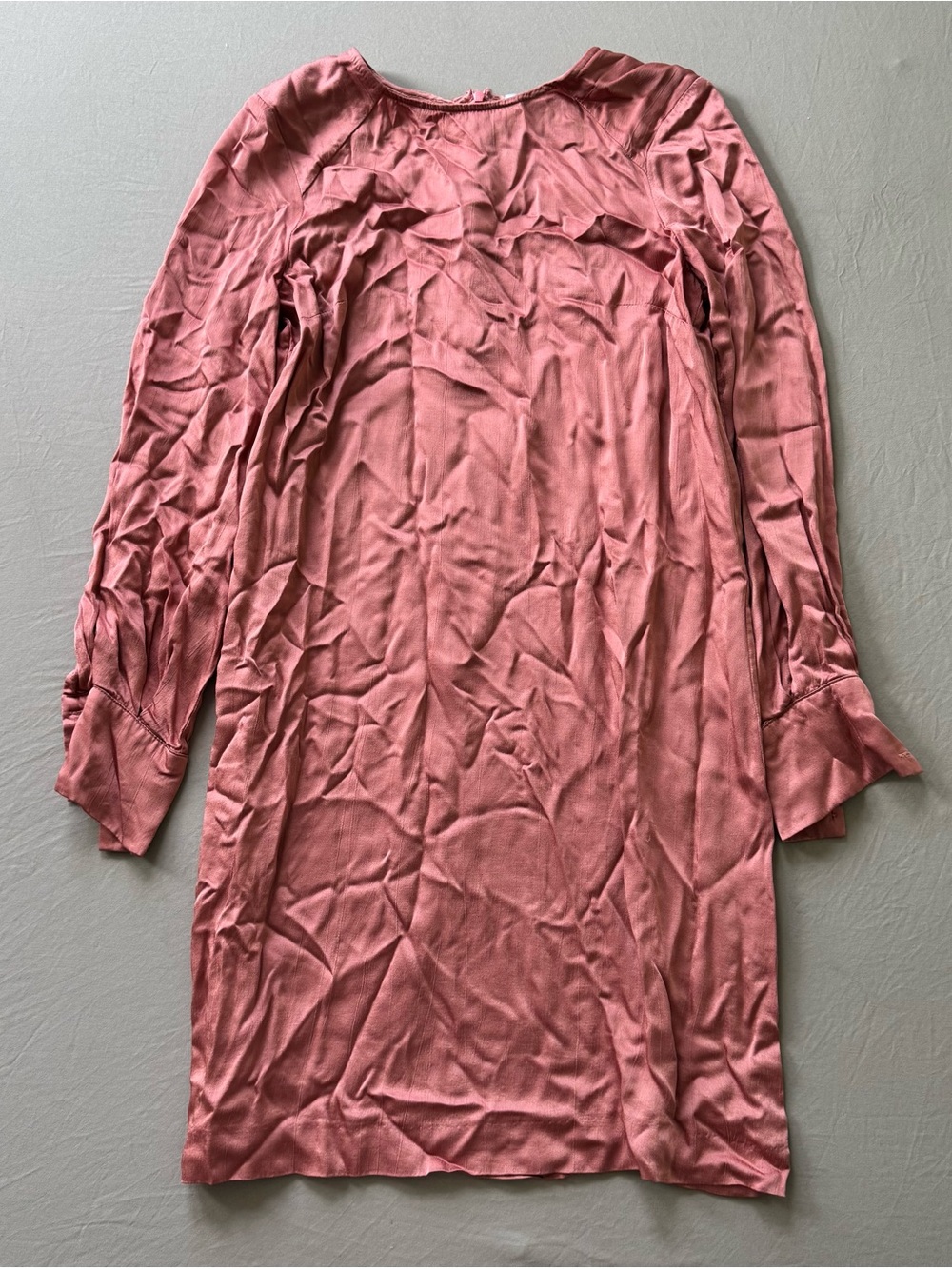 H&M Satin Long Sleeve Shift Dress
